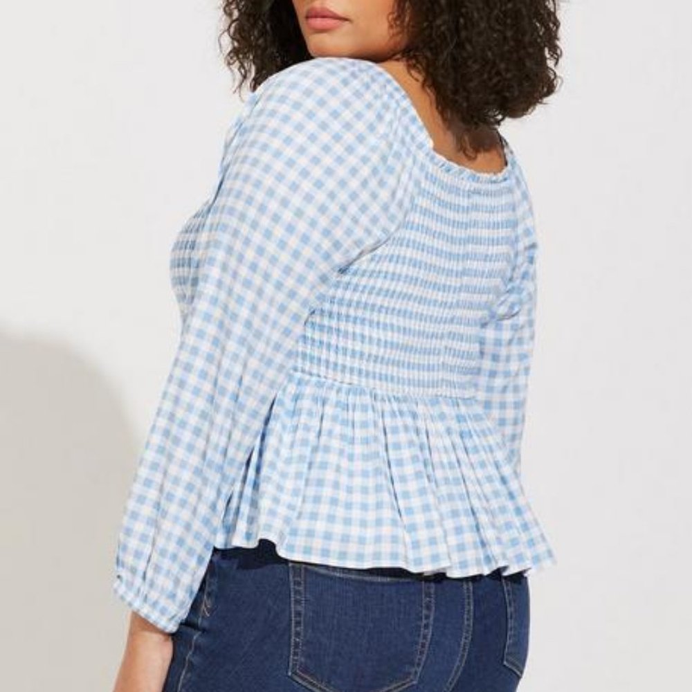 Torrid - Rayon Slub Smocked Bodice Long Sleeve Crop Blouse - Size 1 - Picture 2 of 6
